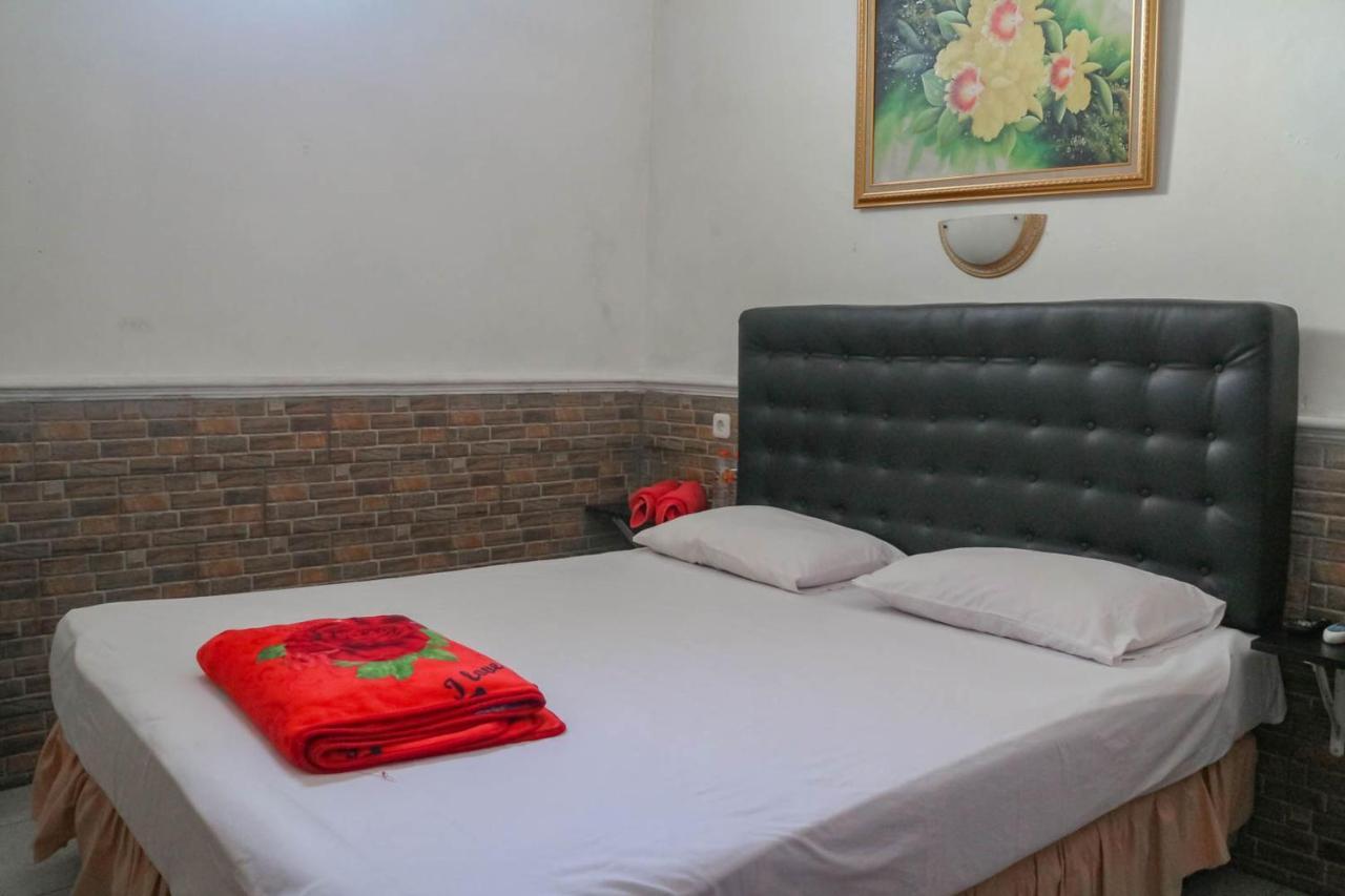 Wisma Vandera Syariah Garut Mitra Reddoorz Eksteriør billede